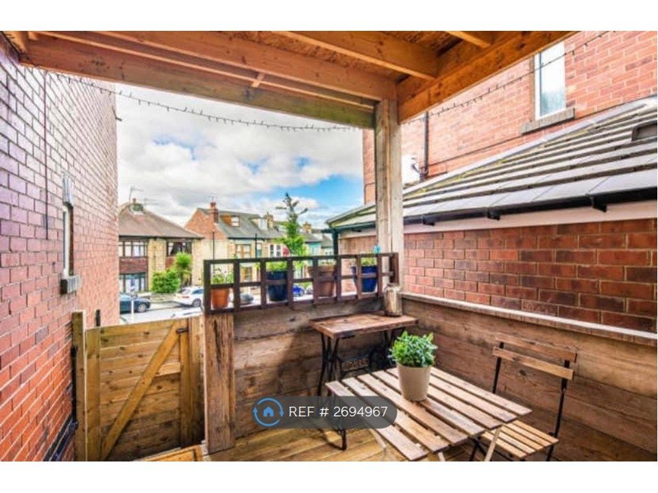 Property photo 2 of 20 Front Patio