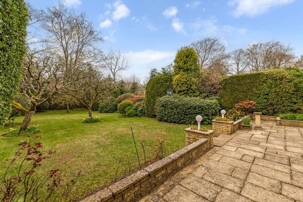 Additional image 6 of 5 bed detached house for saleStockton Avenue, Fleet GU51