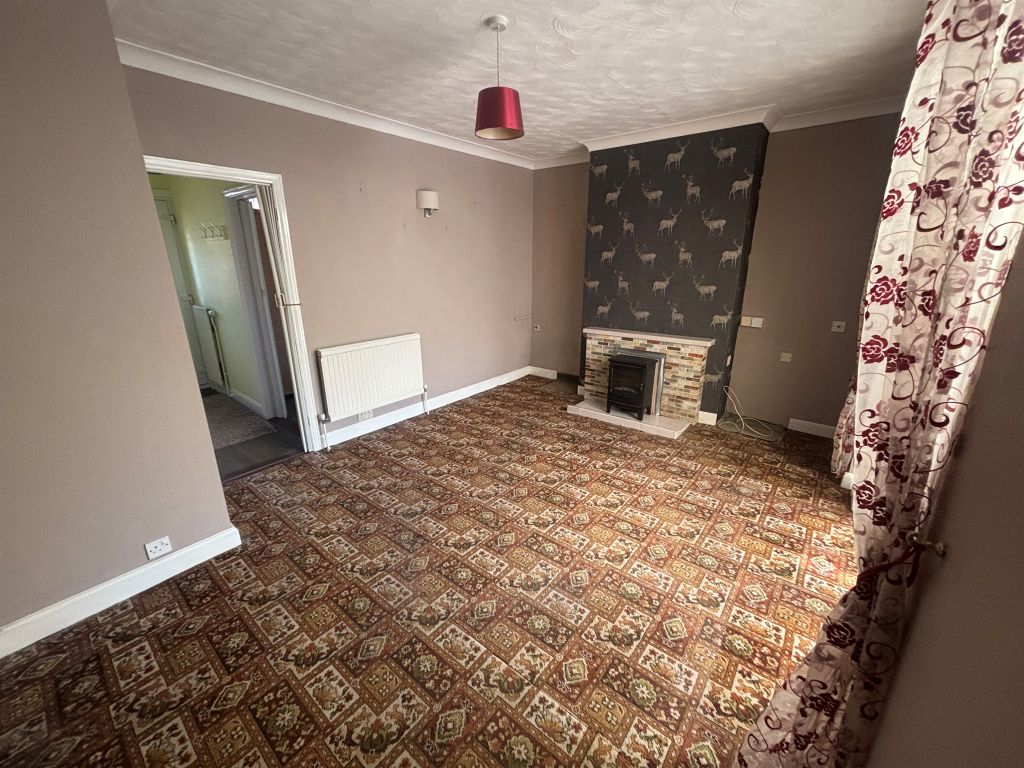 Property photo 3 of 14