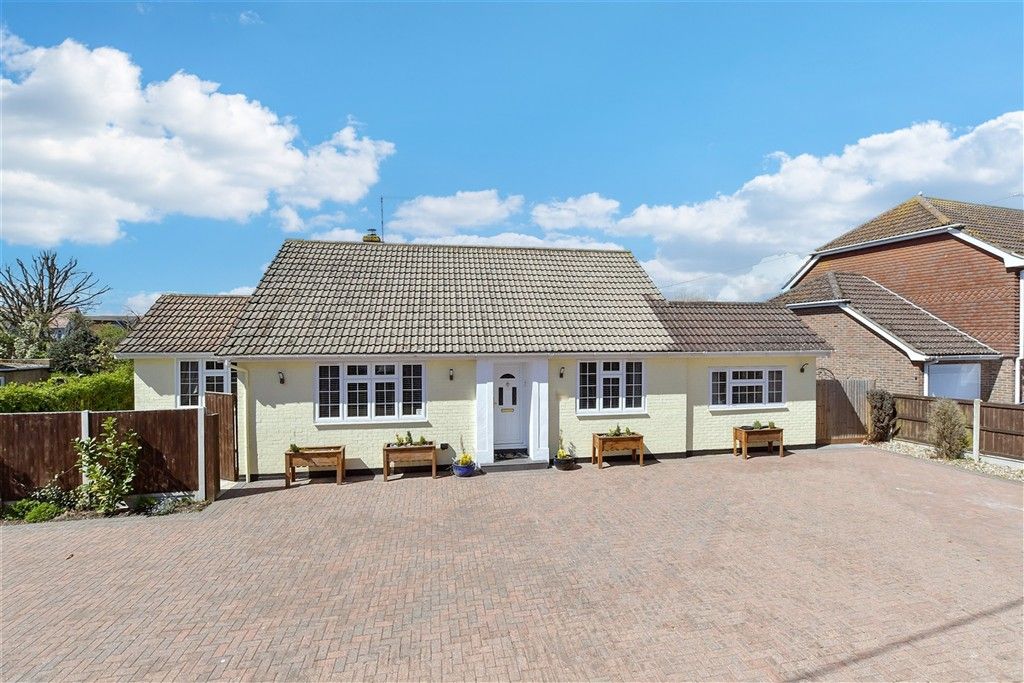 Property photo 3 of 14 External (Web)