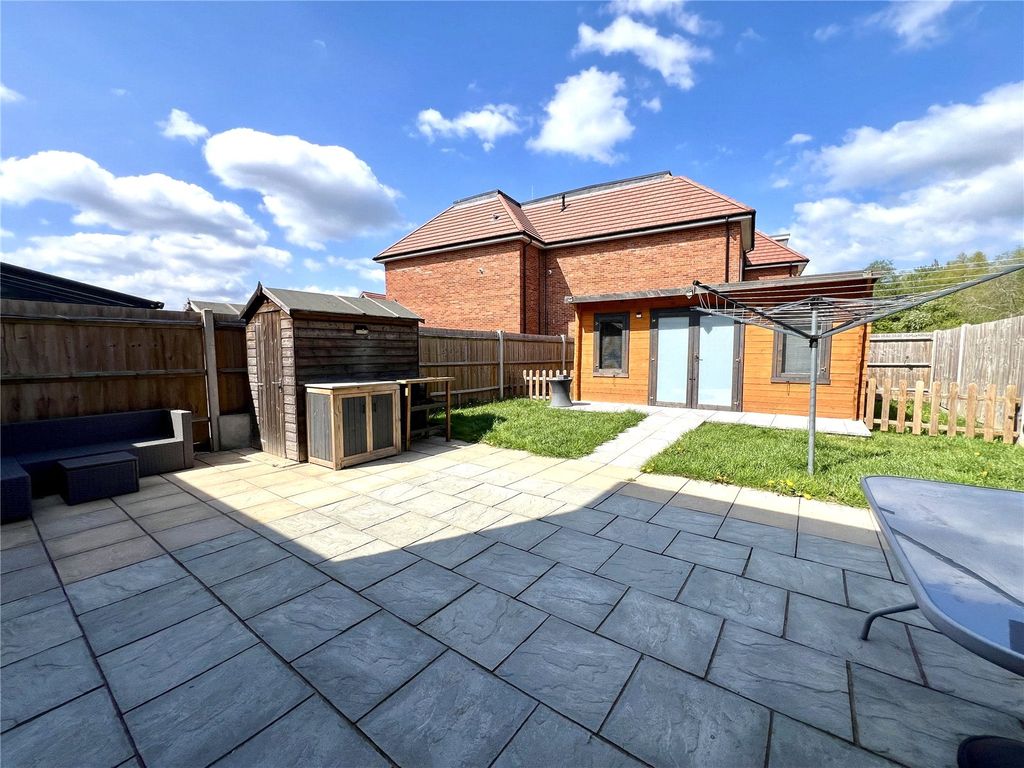 Property photo 1 of 14 Exterior Rear