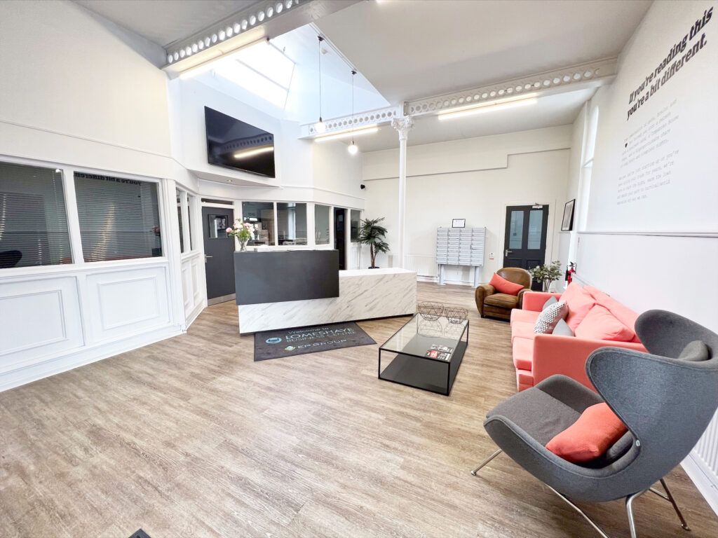 Property photo 2 of 9