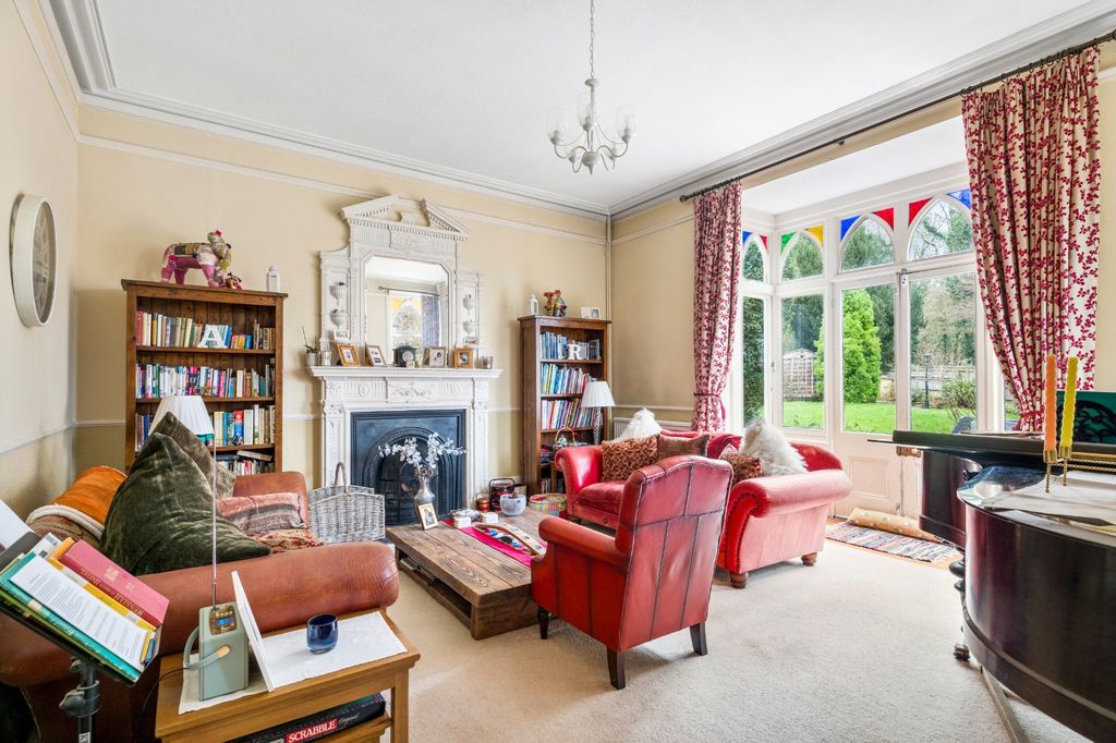 Property photo 2 of 17 Picture No. 09