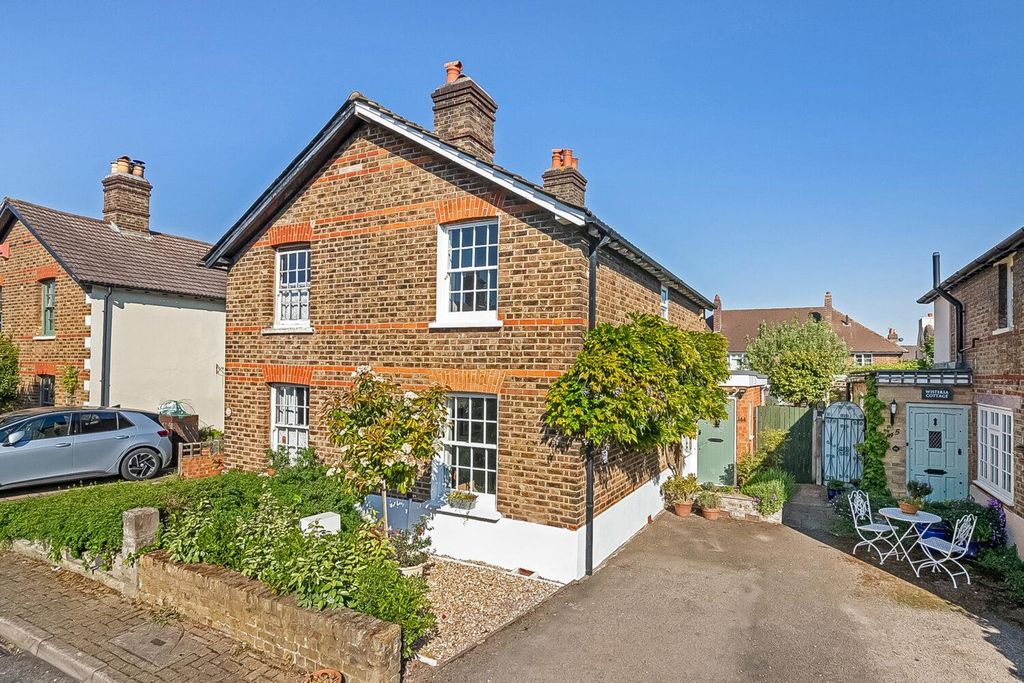 Property photo 1 of 14 1