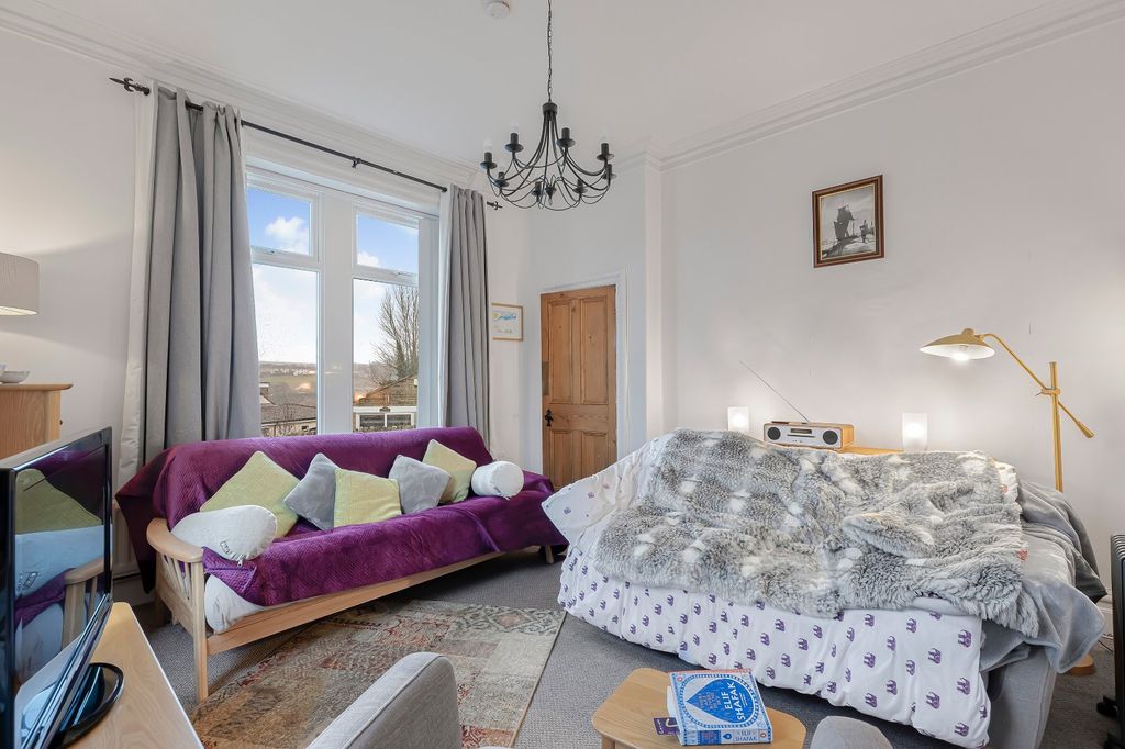 Property photo 3 of 19 Picture No. 09