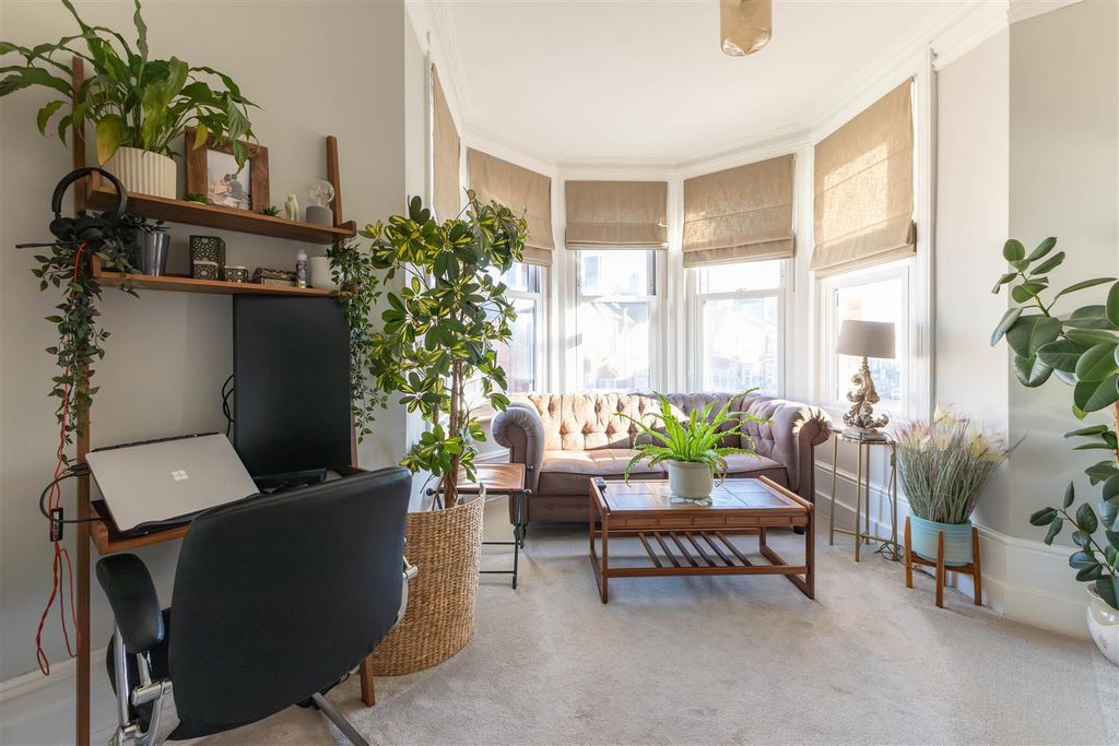 Property photo 2 of 16 Img_8547-2.Jpg