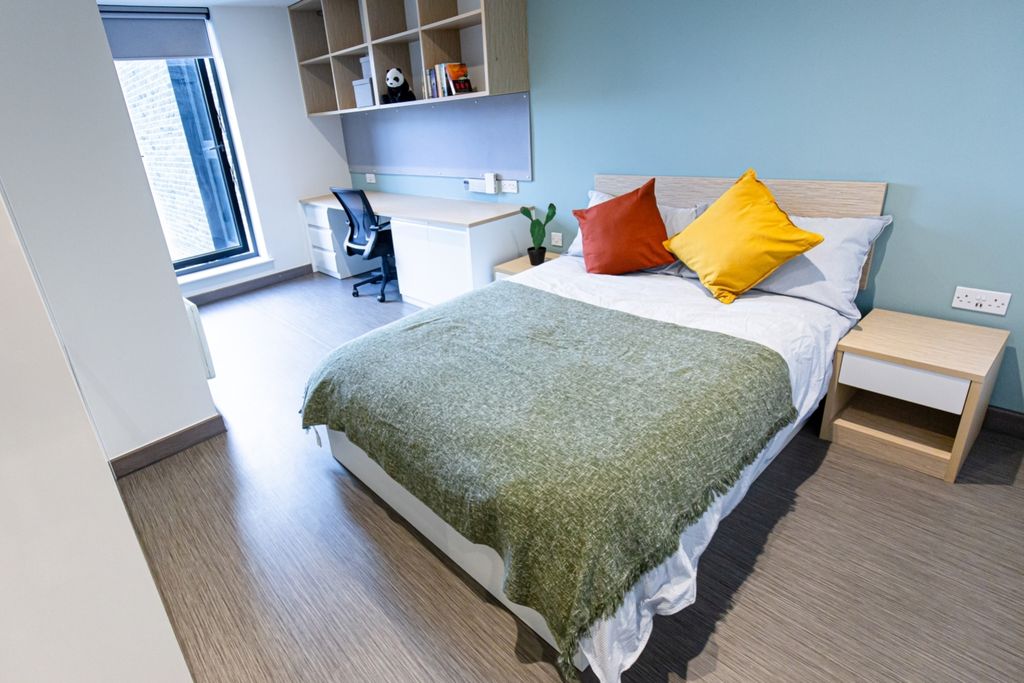 Property photo 2 of 5 Best Estate Agent Sheffield 11
