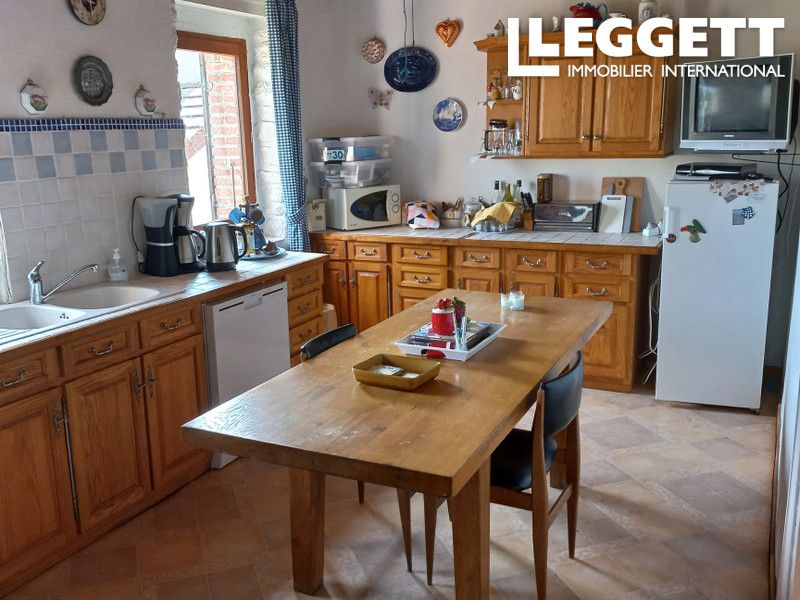 Property photo 3 of 10