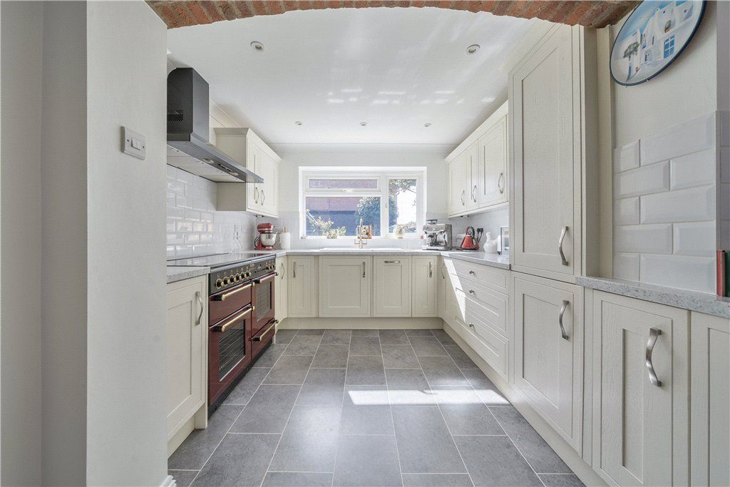 Property photo 3 of 17 Picture No. 13