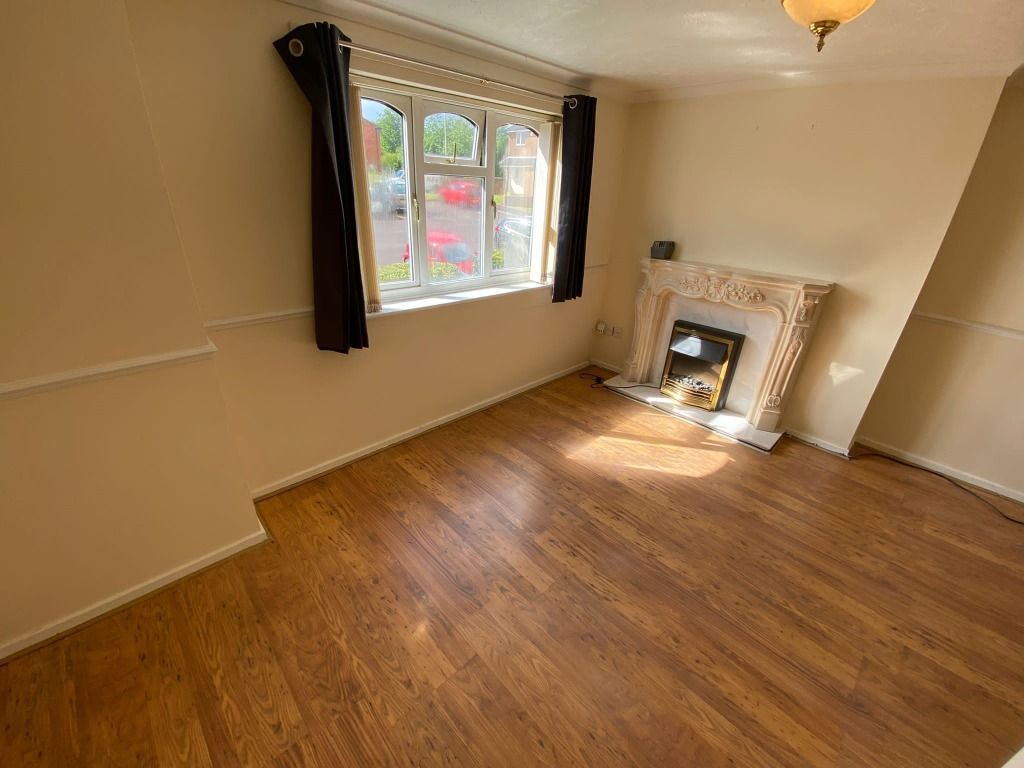 Property photo 3 of 7