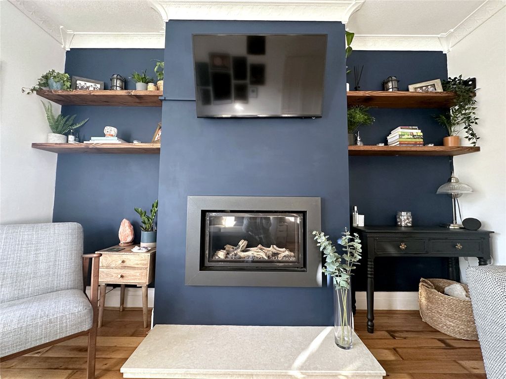 Property photo 2 of 17 Fire Place