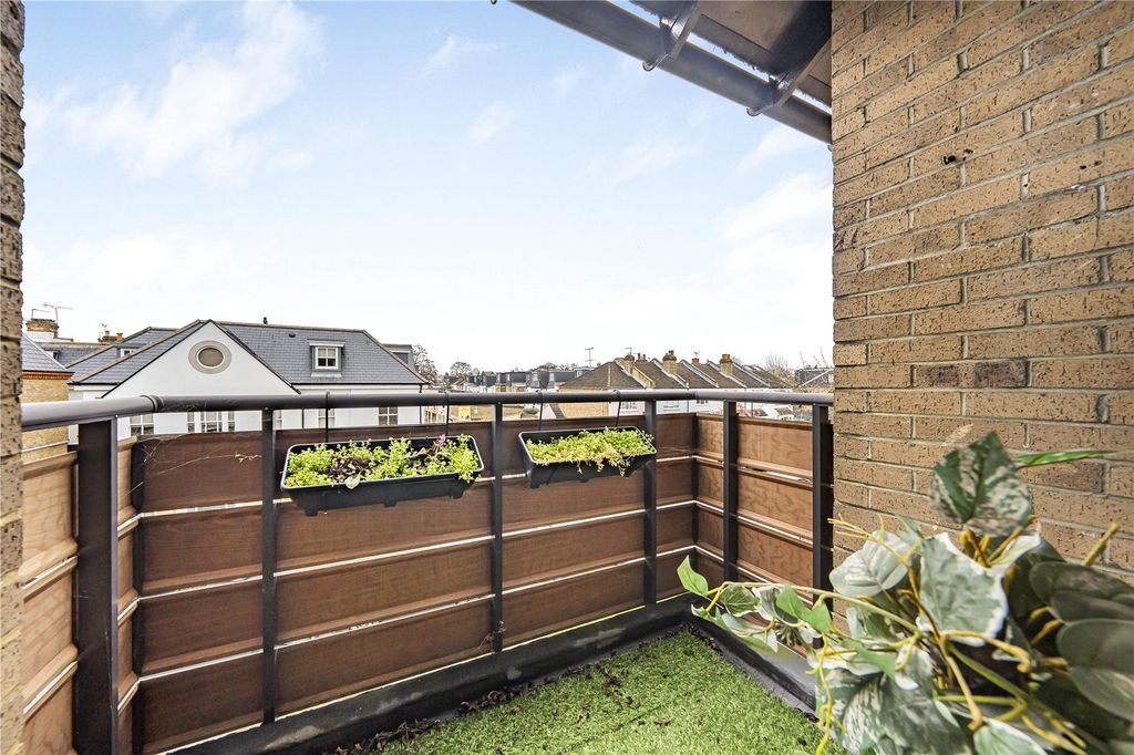 Property photo 2 of 11 Picture No. 08