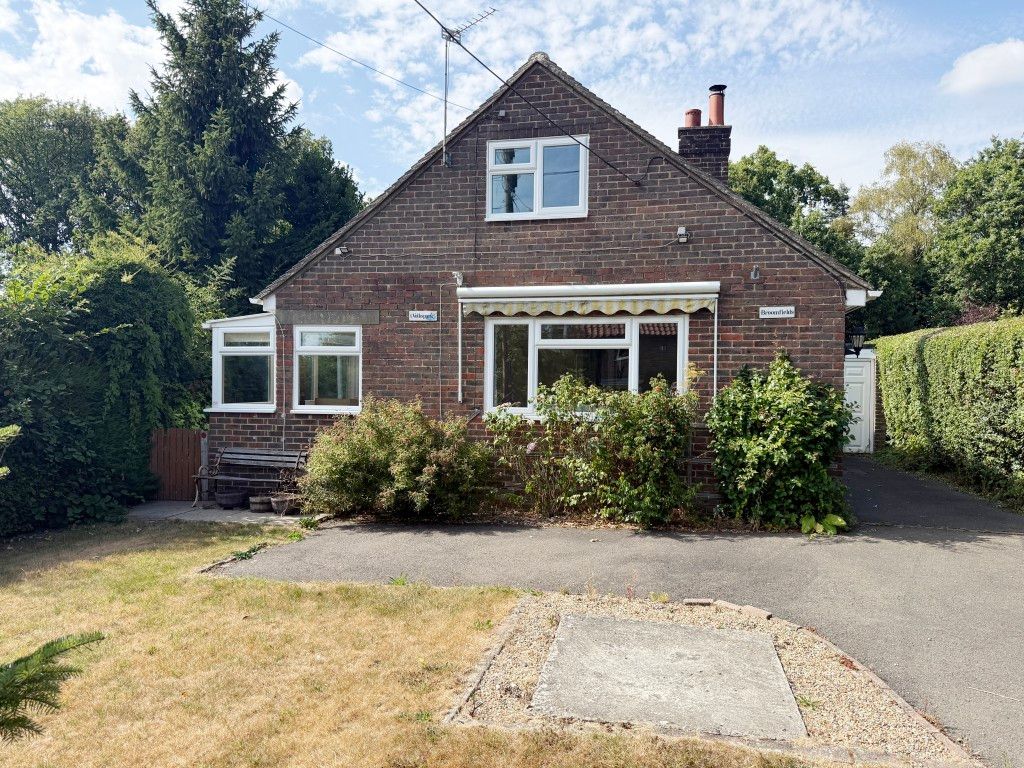 Property photo 1 of 14 Front Elevation With Drive To Garage And Front Garden