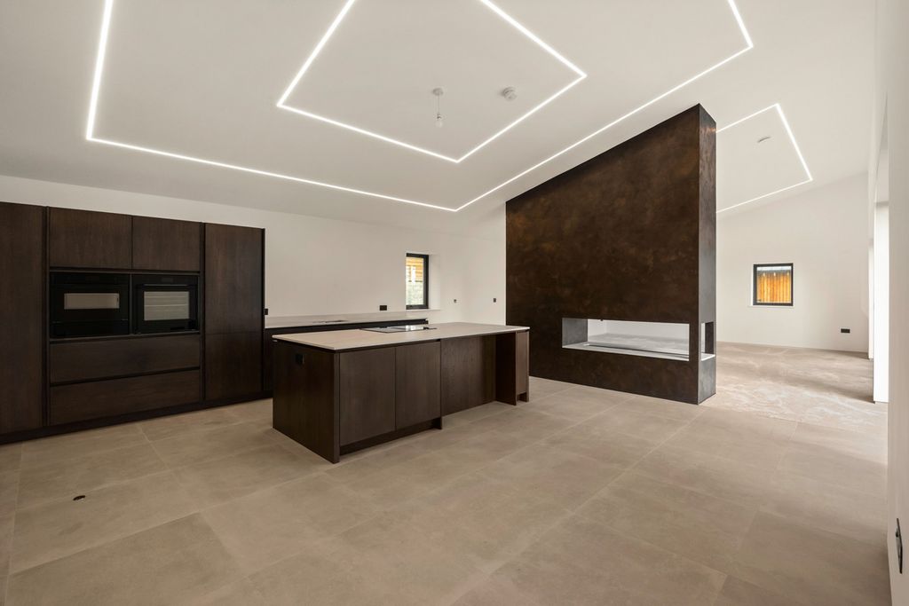 Additional image 9 of 4 bed detached house for saleBroomy Hill, Hereford HR4