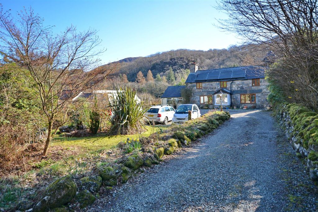 Property photo 3 of 28 Mwg_8613.Jpg