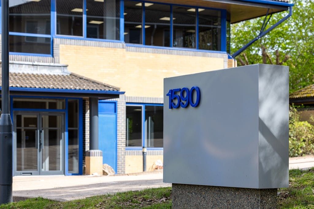 Property photo 3 of 15 1590 Parkway 24.Jpg