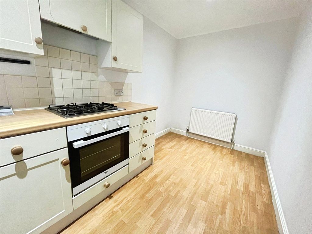 Property photo 3 of 10 Picture No. 29