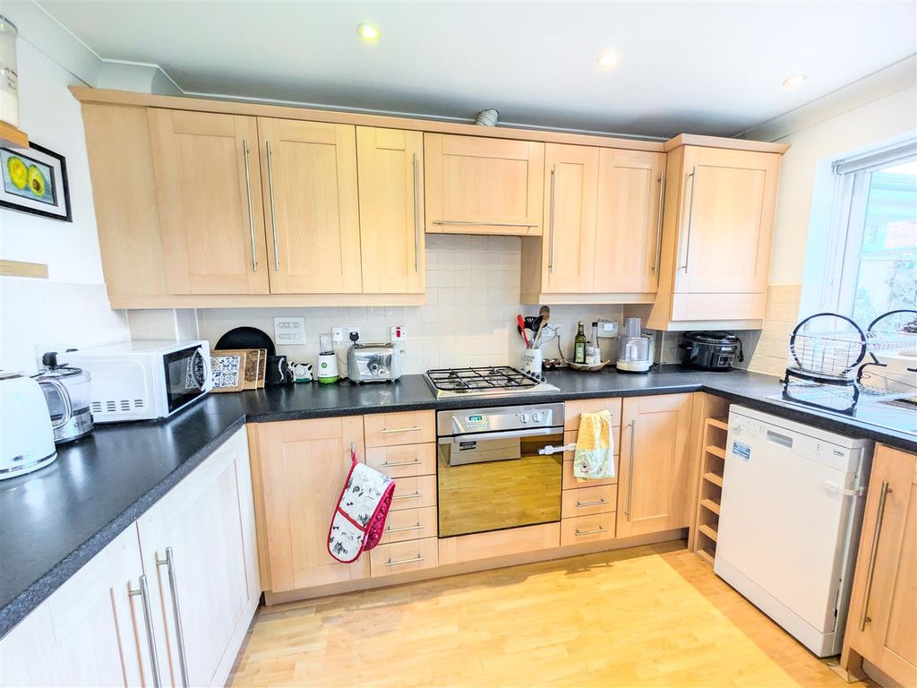 Property photo 3 of 16 17-11-2025__13-03-47_Pxl_20251117_092728527_2.Gru2