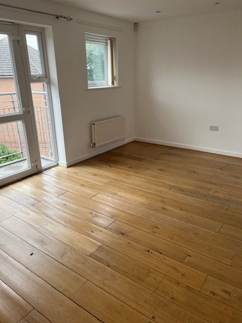 Property photo 1 of 4 Lounge