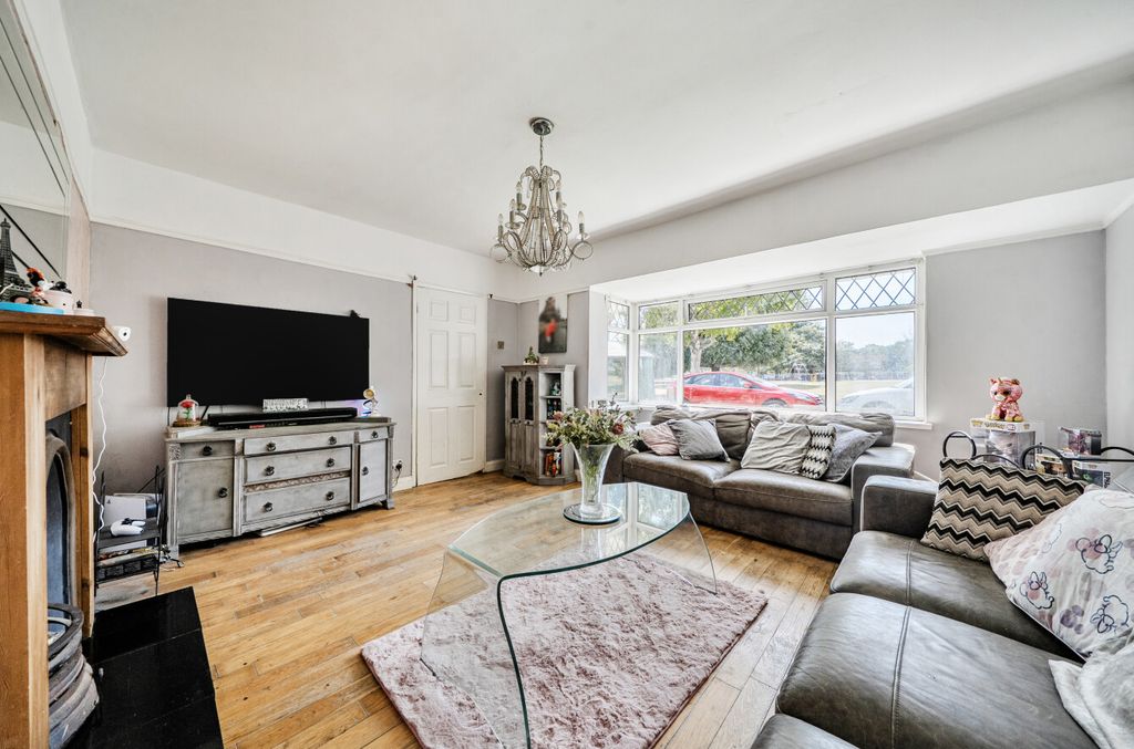 Property photo 3 of 22 1487458-15-6A6382...