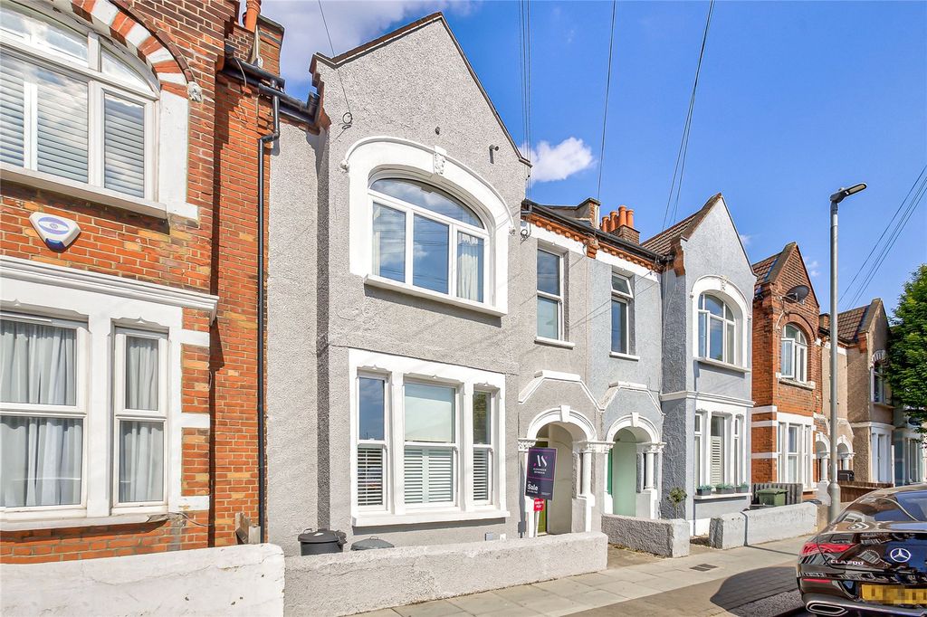 Property photo 2 of 12 Picture No. 29