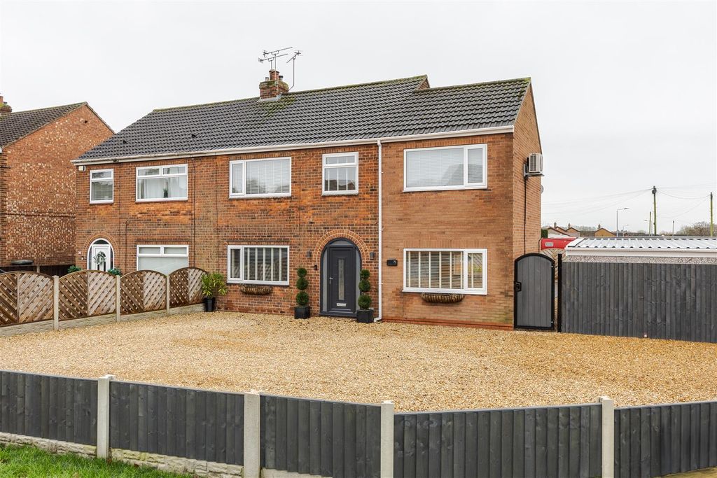 Property photo 1 of 27 Main