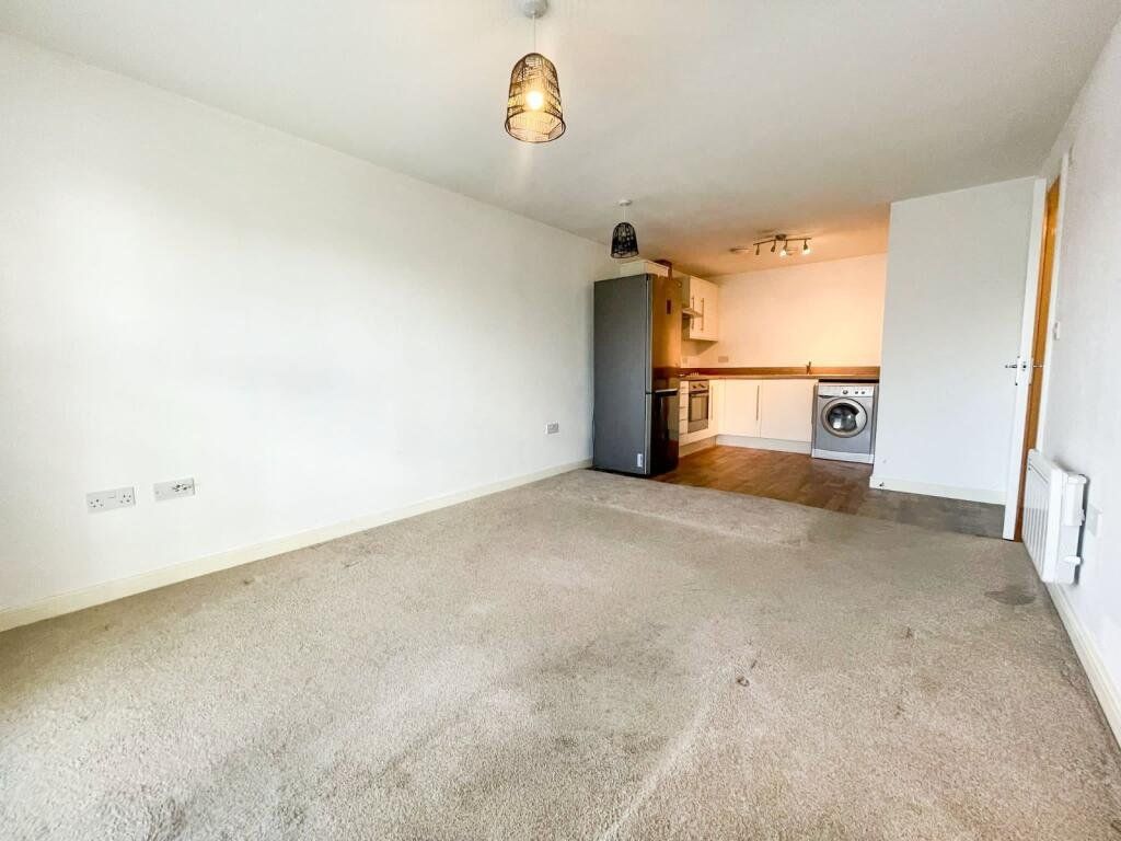 Property photo 3 of 10 Picture No. 09