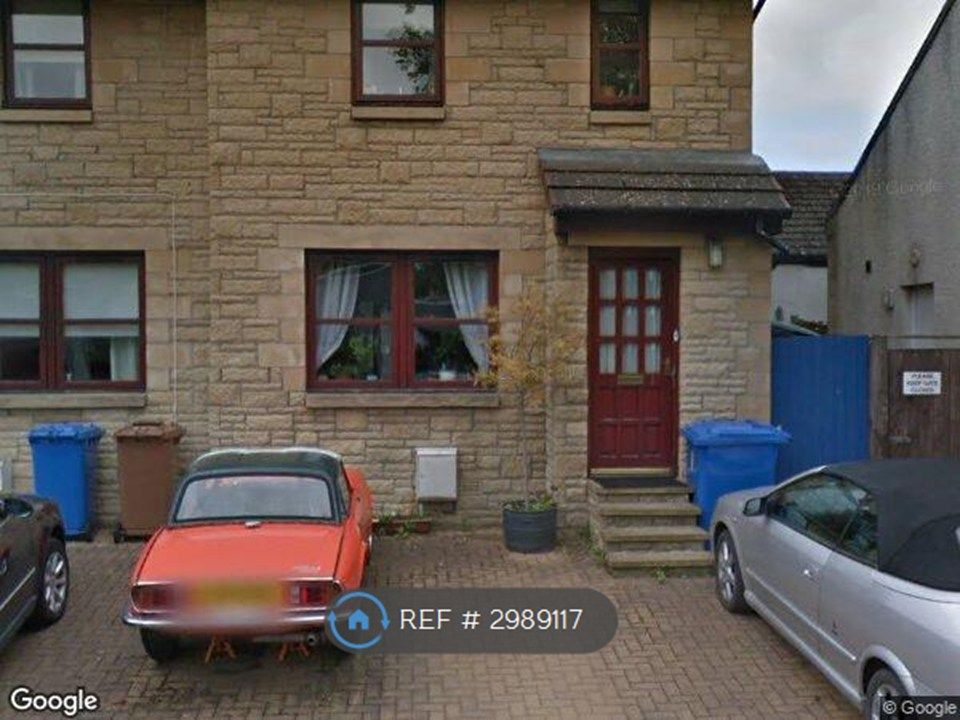 Property photo 2 of 10