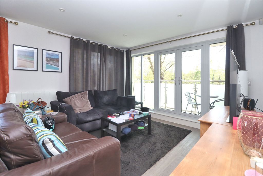 Property photo 3 of 9 Picture No. 08