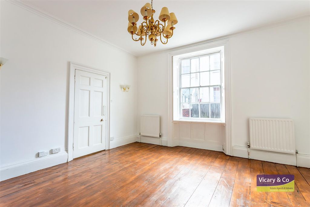 Property photo 2 of 12 Dining Room.Jpg