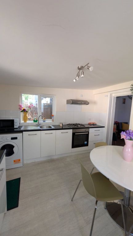 Property photo 3 of 13 Picture No. 10