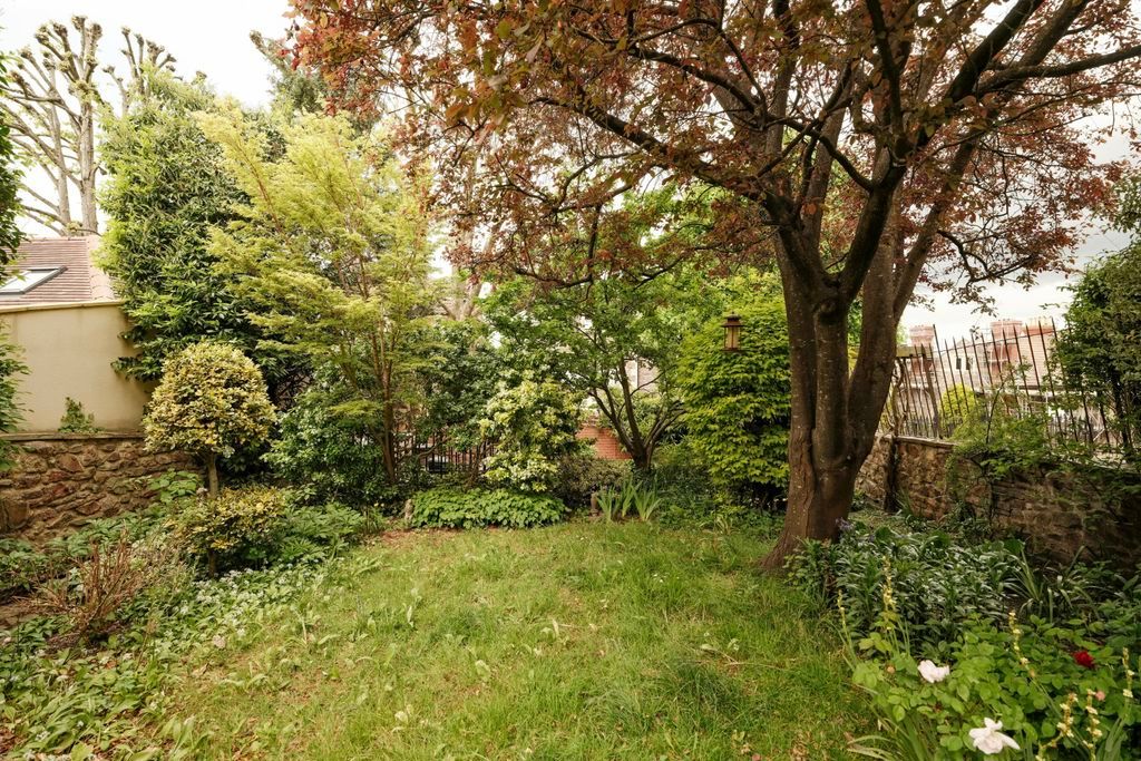 Additional image 17 of 7 bed semi-detached house for saleCotham Lawn Road, Cotham, Bristol BS6