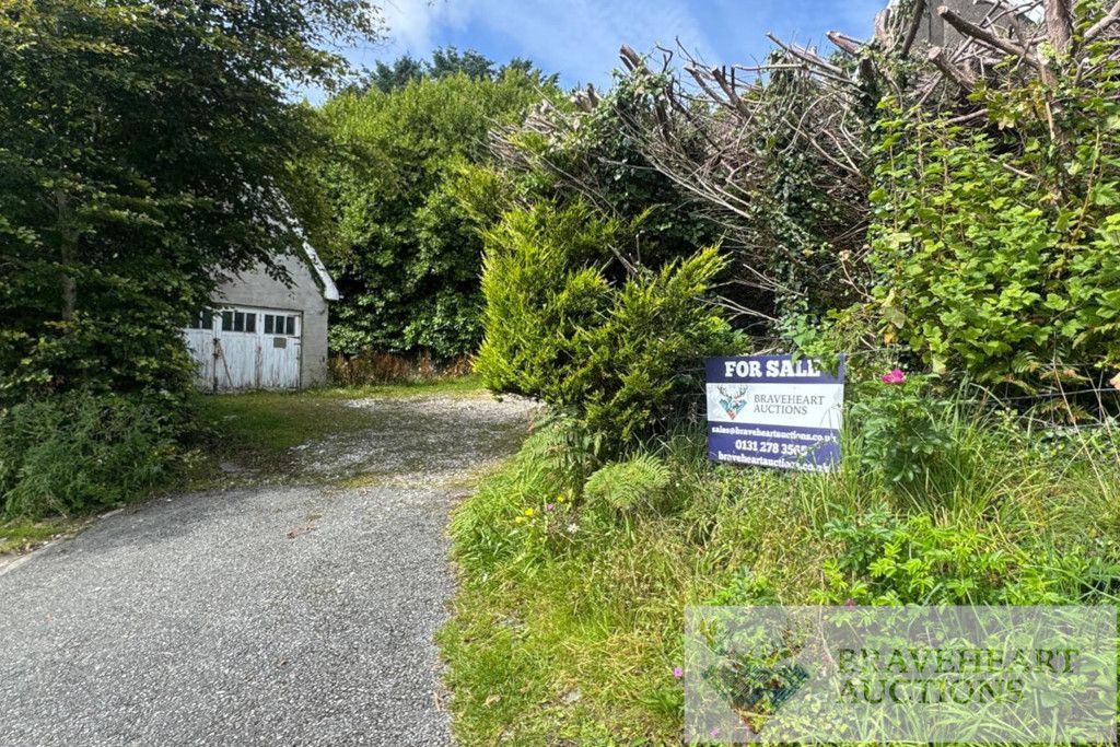 Property photo 3 of 27 Photo 2