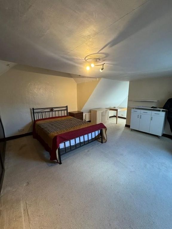 Property photo 3 of 4 Two.Jpg