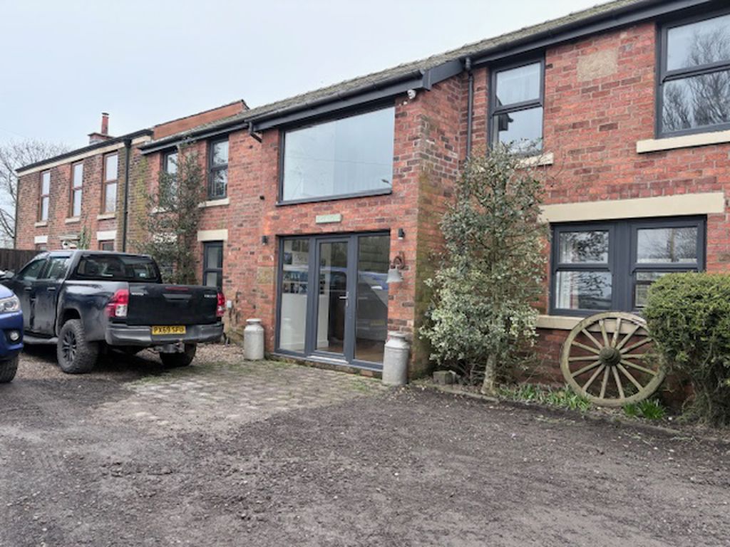 Property photo 2 of 18 Photo 1