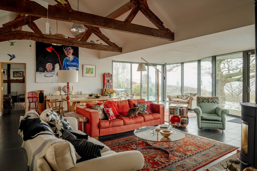 Property photo 1 of 33 330902 - _A740514-Hdr.Jpg