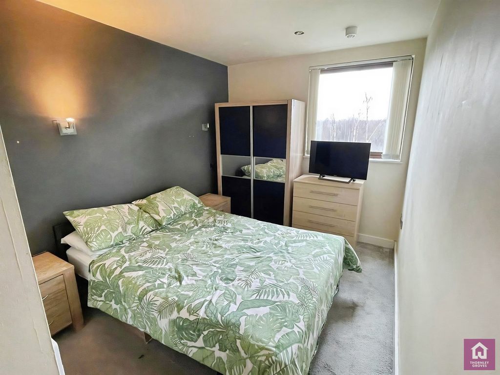 Property photo 3 of 13 Pbox-Img.Jpg