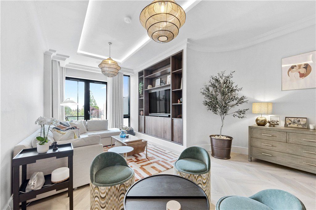 Property photo 2 of 19 Picture No. 05