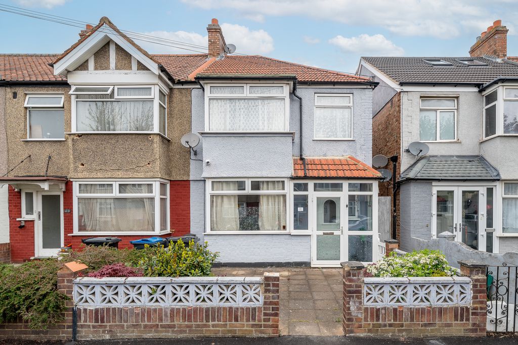 Property photo 1 of 16