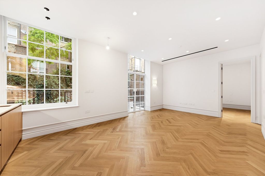 Property photo 1 of 10 Picture No. 07