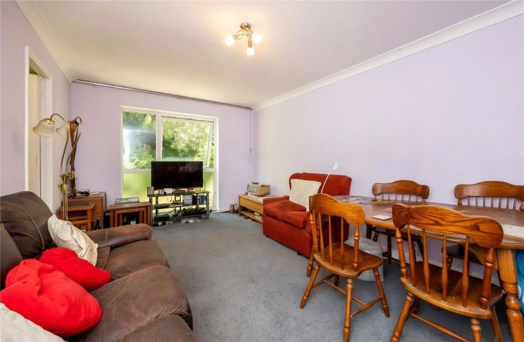 Property photo 3 of 10 Picture No. 08