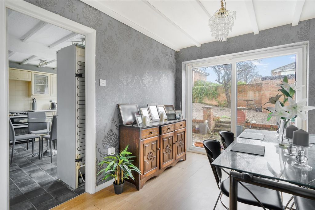 Property photo 3 of 15 1402634-11-6970F5A847208.Jpg