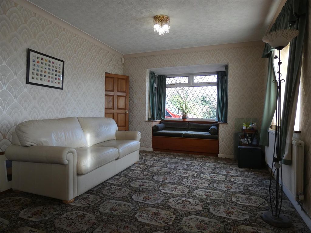 Property photo 3 of 23 P1190074.Jpg