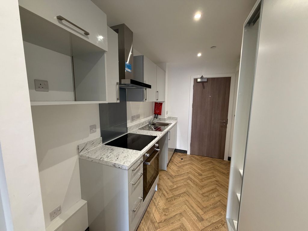 Property photo 3 of 5