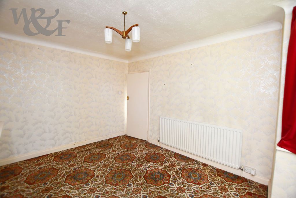Property photo 3 of 32 Photo 6