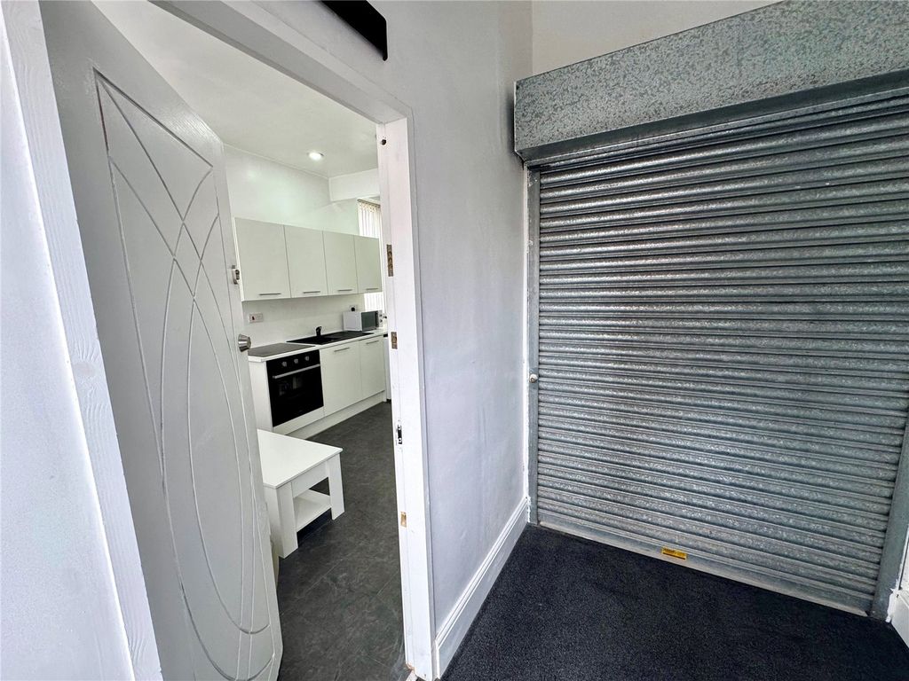 Property photo 2 of 6 Picture No. 04