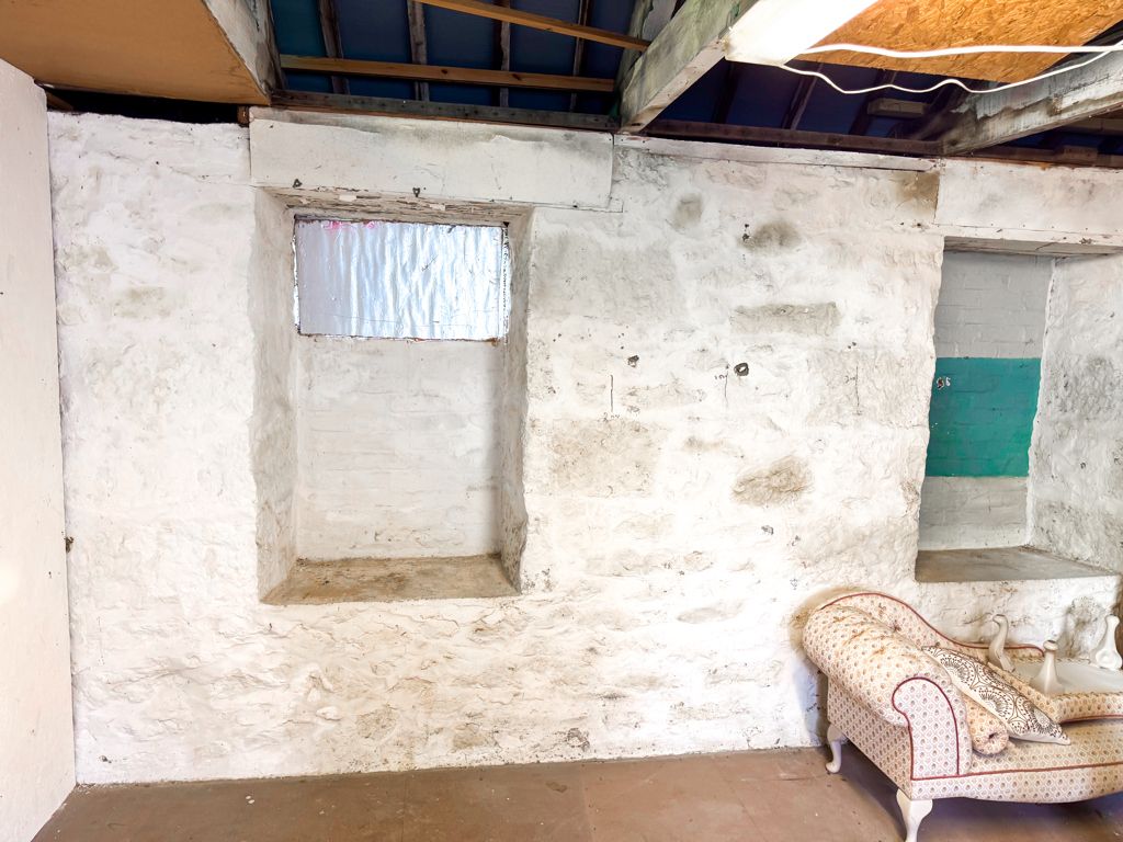 Property photo 2 of 9 Photo 1