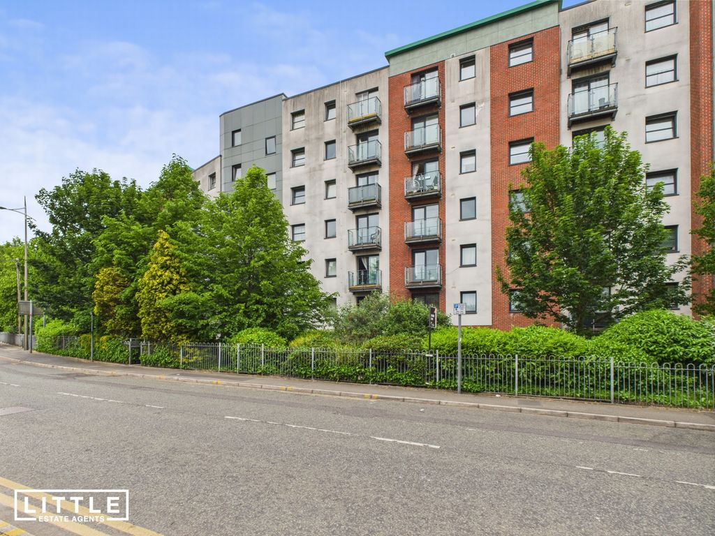 Property photo 1 of 13 Photo 2