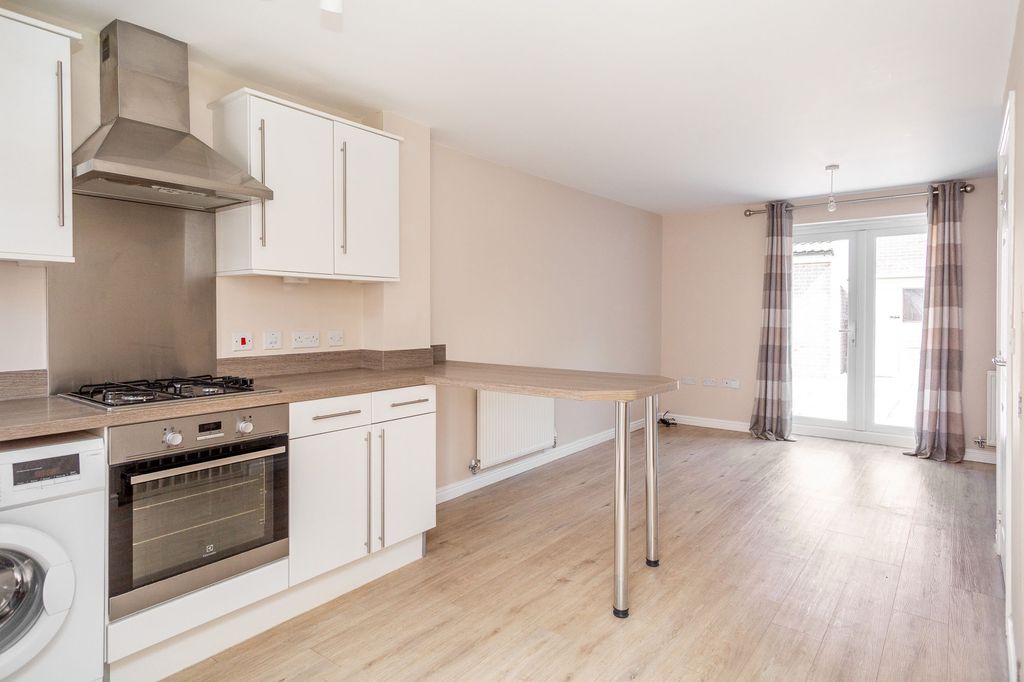 Property photo 3 of 13 0 General