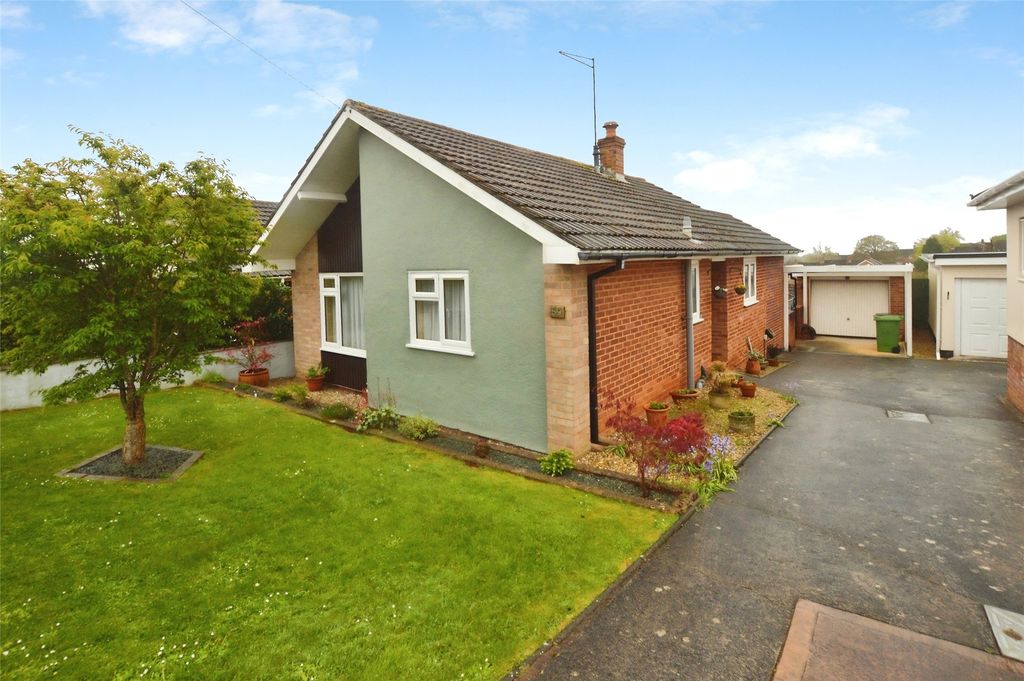 Property photo 1 of 12 Front